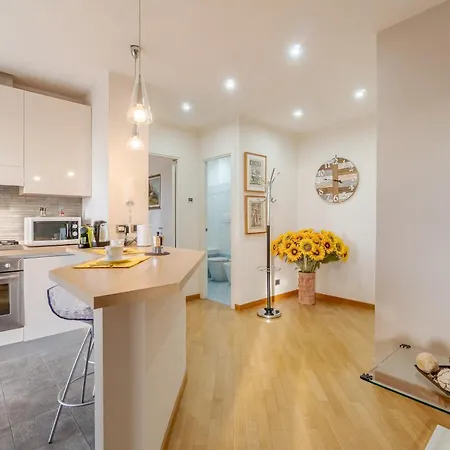 Cozy X4 - Seaview & Balcony Genua