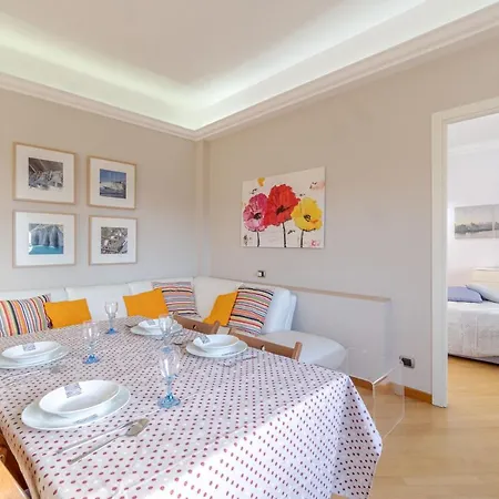 Cozy X4 - Seaview & Balcony