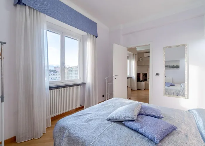 Lejlighed Guesthost - Seaview & Balcony Genova