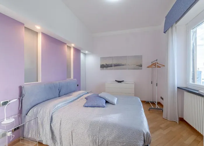 Guesthost - Seaview & Balcony Lejlighed