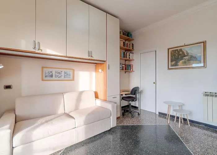 Lejlighed Guesthost - Seaview & Balcony Genova